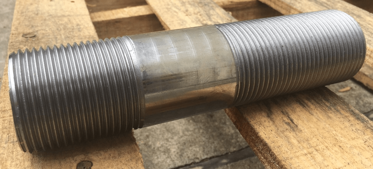 Stainless steel stud bolts and double end studs